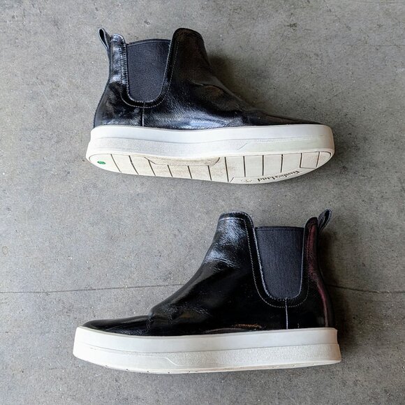 Timberland Black Patent Mayliss Chelsea Ankle Boots size 9.5 - Picture 6 of 8